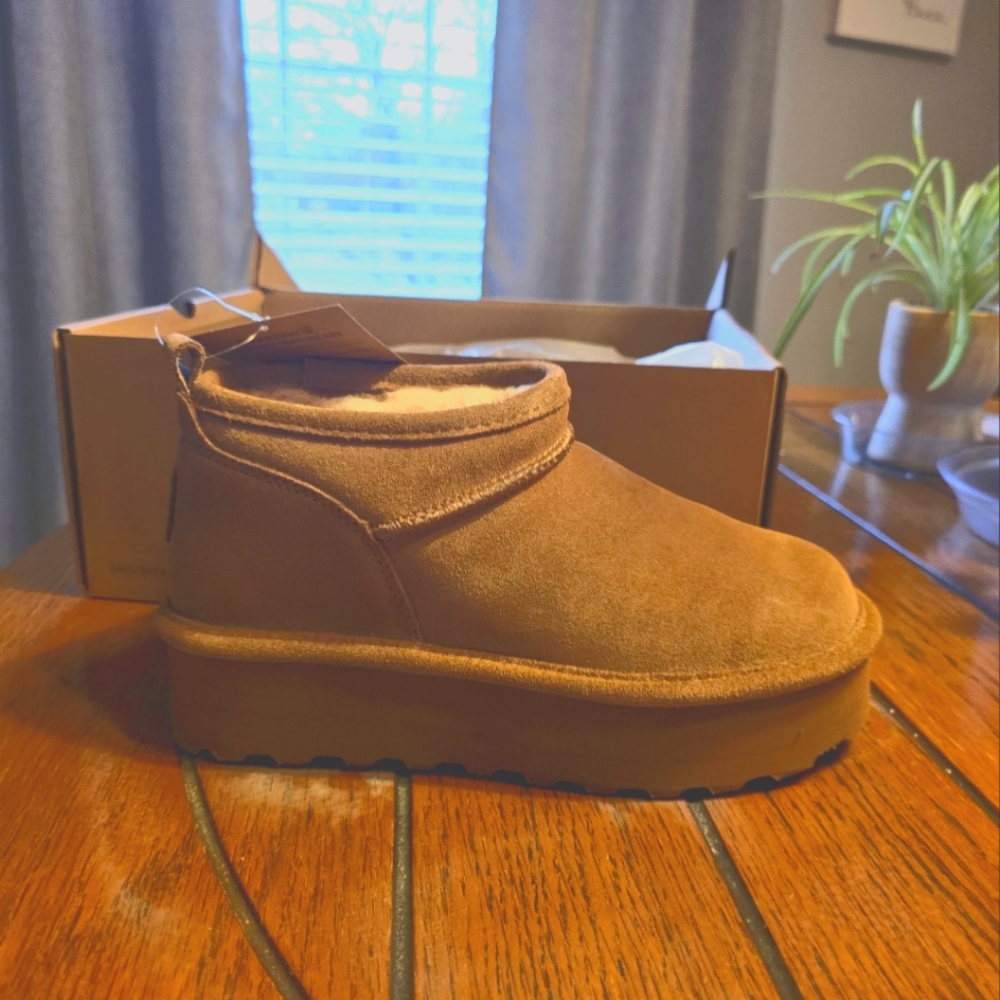 Bearpaw bootie